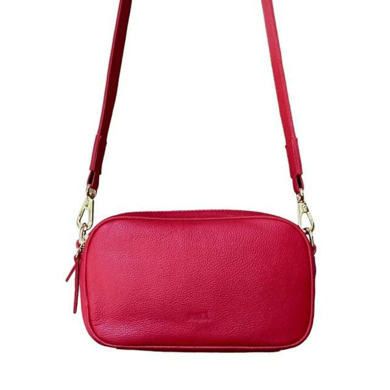 CARTERA BANDOLERA MALĀ MAGENTA